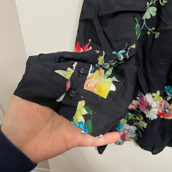 Johnny Was 100% Silk Black Floral Collared Tunic Button Down Size 2XL - Picture 5 of 6